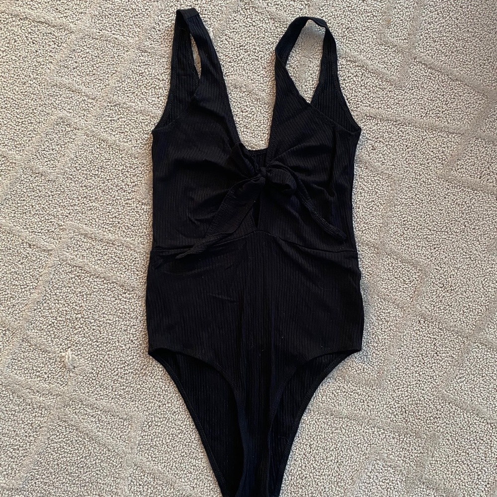 Brandy Melville Tie Front Bodysuit